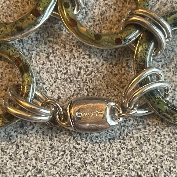 Chico's Silver & Green Toned Circle Bracelet - Picture 5 of 9